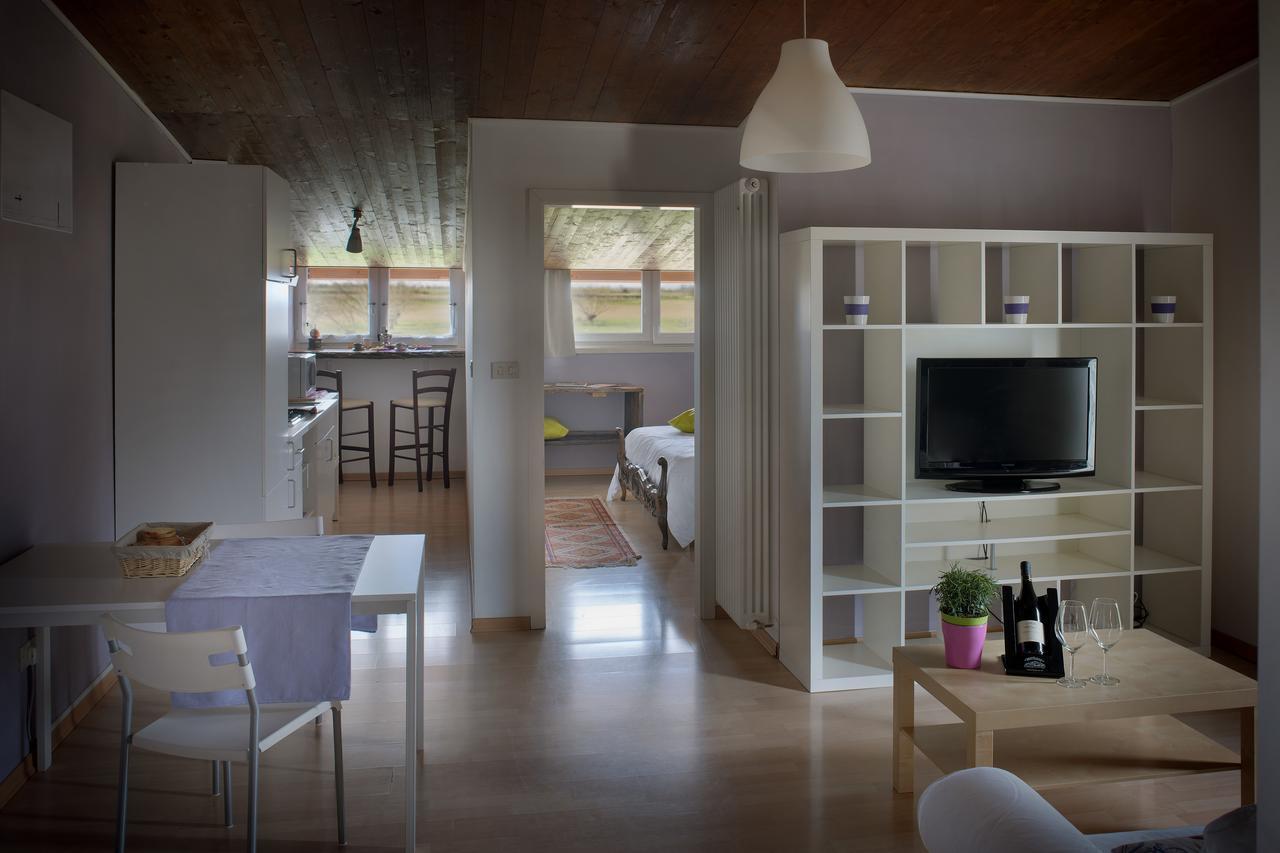 Mont'Albano Bed & Living Bed and Breakfast Savorgnano Εξωτερικό φωτογραφία